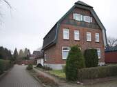 Haus_Ansicht - Attraktive Wohnung in ruhiger Lage