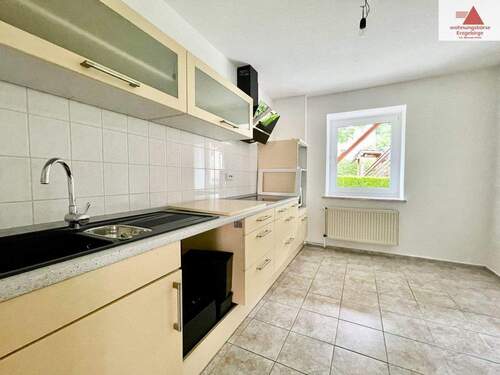 Küche mit Einbauküche - 4 Zimmer Etagenwohnung in Rechenberg-Bienenmühle