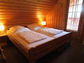 278. Weiteres Schlafzimmer im OG.des Ferienhauses. - 