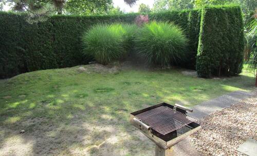 80. Südl. Gartenbereich des Ferienhauses..JPG - 