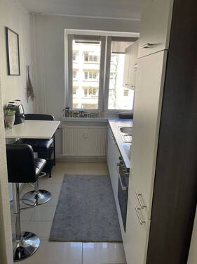 Einbauküche - 2 Zimmer Etagenwohnung zur Miete in Greifswald
