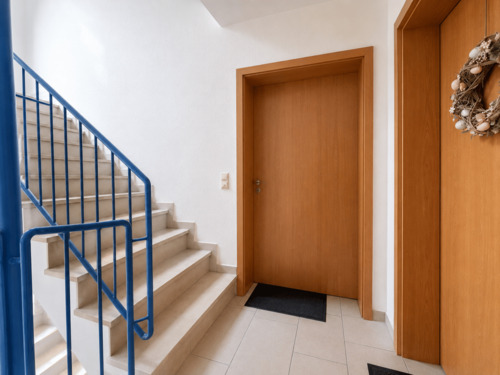 Hauseingangstür - 3 Zimmer Etagenwohnung zum Kaufen in Westerkappeln