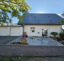 Vermietetes, energieeffizientes 3 Familienhaus in Bad Emstal-Sand - Bad Emstal / Sand