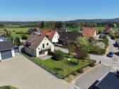 ... mit guter Anbindung an die B8 - 6 Zimmer Mehrfamilienhaus, Wohnhaus in Burgthann / Unterferrieden