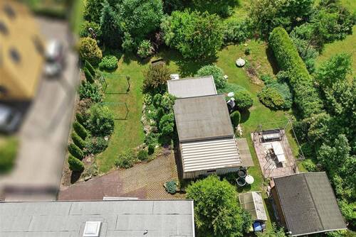 Drohnenaufnahme Garten - 