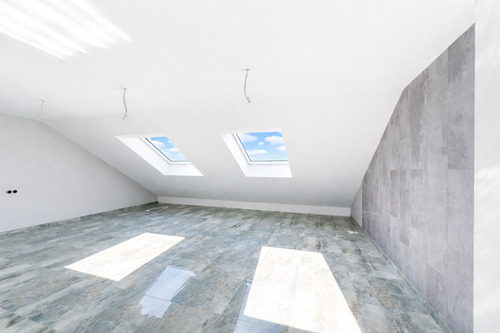 Studio im Dachgeschoss - 