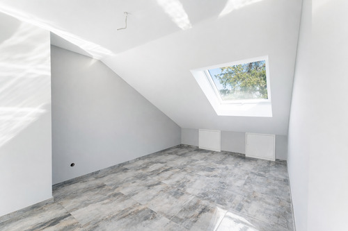 Studio im Dachgeschoss - 