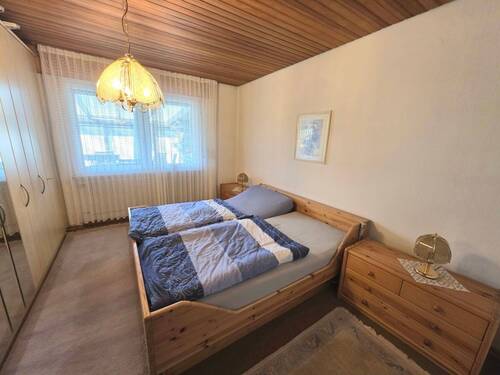 Schlafzimmer EG - 