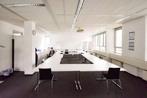 Meetingraum - Moderne Büroetage im denkmalgeschützten Berlin-Campus - flexibel & barrierefrei