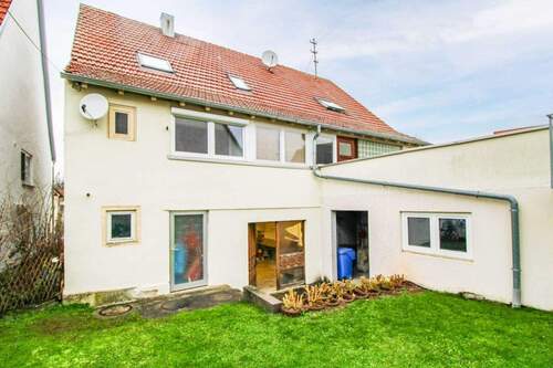 Haus Hinteransicht - 