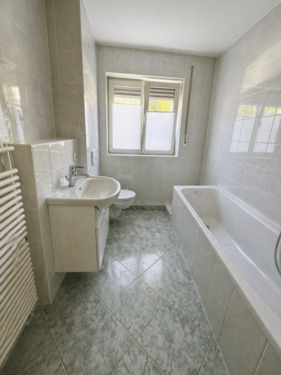Bad mit Fenster - 