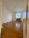 Zimmer 2 - 