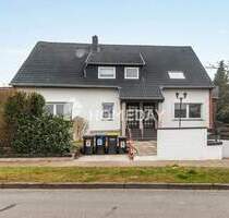 Charmante 2-Zimmer-Wohnung mit 60 m² Ausbaureserve im Spitzboden und Balkon - Wedemark Resse