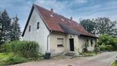 Doppelhaushälfte - Ruhiges Zuhause mit Potenzial - 49.000,00 EUR Kaufpreis, ca.  115,00 m² Wohnfläche