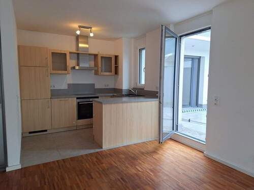 Küche (Terrassentür geöffnet) - 