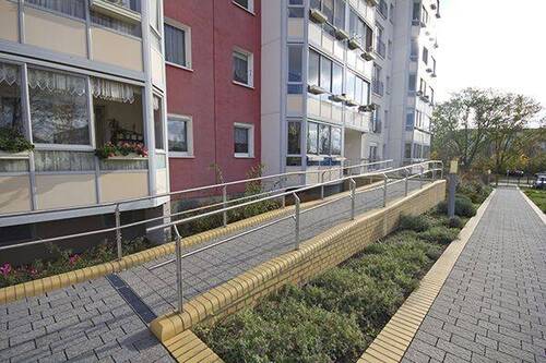 Rampe Eingang hinten - 