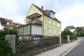 Im Dreifamilienhaus - 3 Zimmer Etagenwohnung zur Miete in Neumarkt