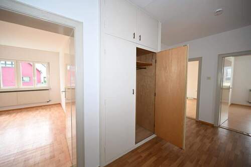Mit Multifunktionsschrank - Etagenwohnung mit 77,00 m² in Neumarkt zur Miete