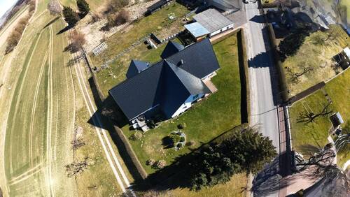 Luftaufnahme Grundstück - Großzügiges Zweifamilienhaus in Malsfeld-OT