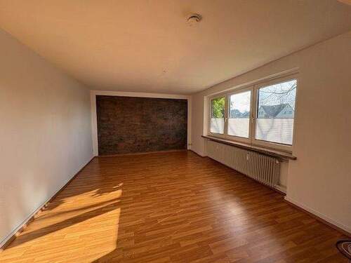 Wohnzimmer - 3 Zimmer Etagenwohnung in Schneverdingen