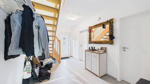 Diele - 5 Zimmer Einfamilienhaus zum Kaufen in Werlte