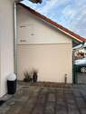 Blick zur Garage - 