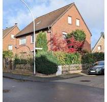 Gepflegtes 1-2-Familienhaus mit Palmengarten und Garage sucht nette Eigentümer - Grevenbroich