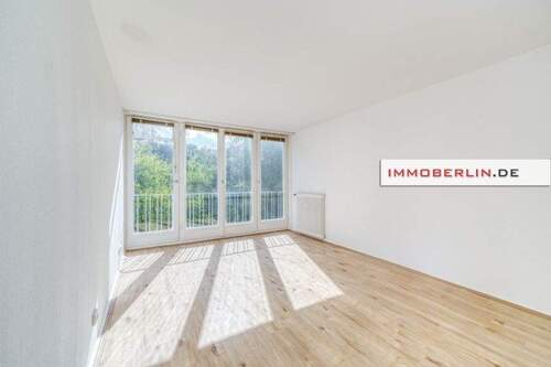 2.jpg - 1 Zimmer Etagenwohnung zum Kaufen in Berlin