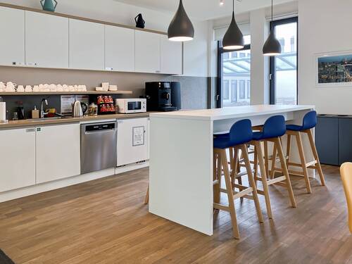 Regus_HAMBURG, Altona _Germany_Centre 4902_Refresh - 