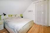 Schlafzimmer DG - 