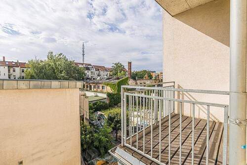 Balkon - Etagenwohnung mit 74,00 m&sup2; in Leipzig zum Kaufen