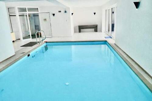 mit Ruhebereich, Sauna, Dusche - 