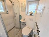 EG Gästebad mit Dusche - 