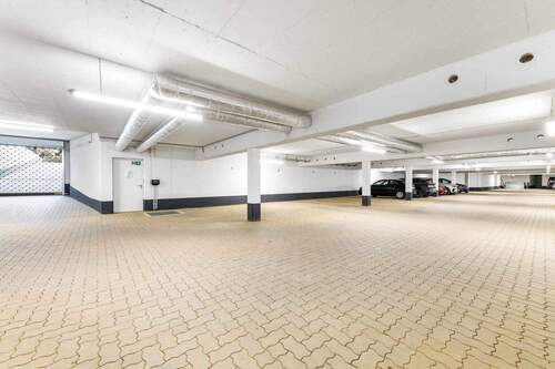 Tiefgarage - 