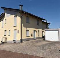 Eppelborn: In ruhiger Lage Do-Haus mit 4 WE