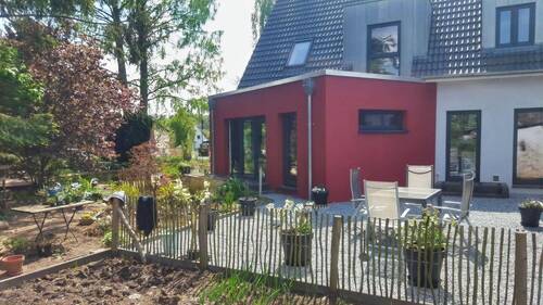 Terrasse hinterm Haus - 