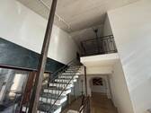 Vorderhaus Eingang Treppe - 