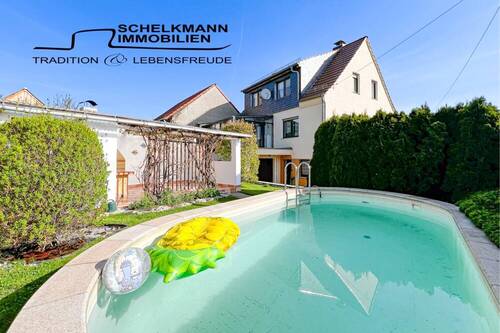 Hausverkauf in Kleinmölsen_Schelkmann Immobilien - ***RESERVIERT*** Modernes EFH mit Wintergarten, Pool & EBK östlich von Erfurt in Kleinmölsen