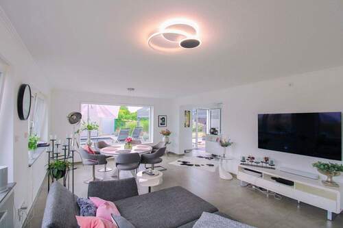 Wohnzimmer - Einfamilienhaus in Wassenberg zum Kaufen