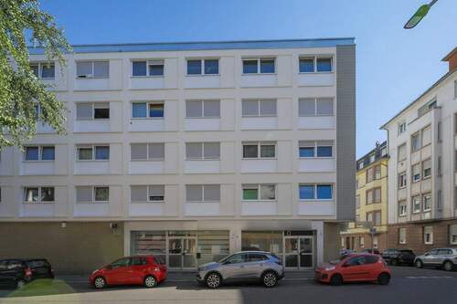 Straßenansicht - 3 Zimmer Etagenwohnung zum Kaufen in Pforzheim