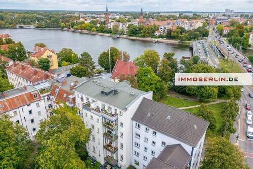1.jpg - 3 Zimmer Etagenwohnung zum Kaufen in Berlin