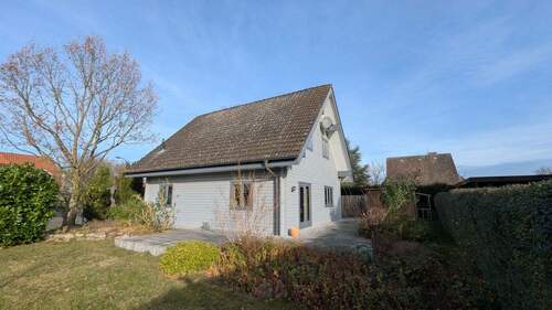 Ansicht aus dem Garten - 