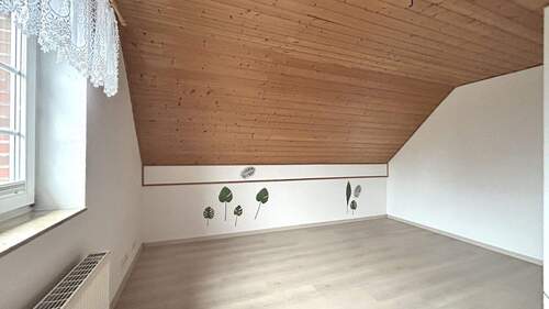 Schlaf-/ Kinderzimmer - 