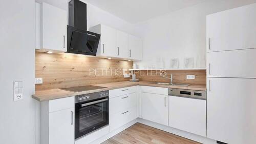 Einbauküche Beispiel - 4 Zimmer Etagenwohnung zur Miete in Lübeck