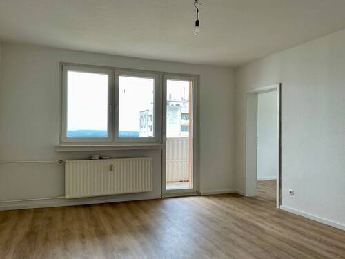 Wohnzimmer - 4 Zimmer Etagenwohnung zur Miete in Düren