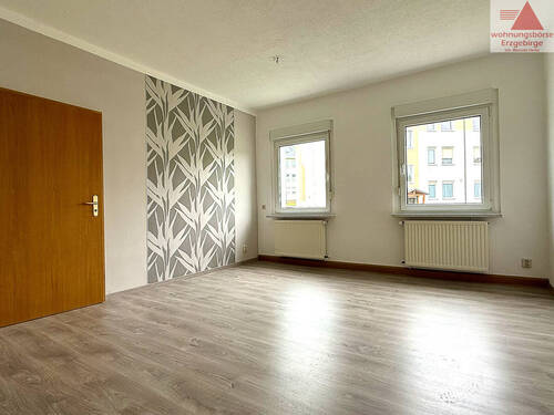 Wohnzimmer - Ruhige Waldrandlage von Bärenstein - 2-Raum-Wohnung