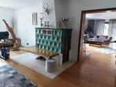 großer Wohnbereich mit Zugang Arbeitszimmer - 