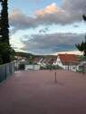 großer Balkon mit herrlichem Panorama - 