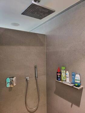 Dusche (gemauert) EG - 