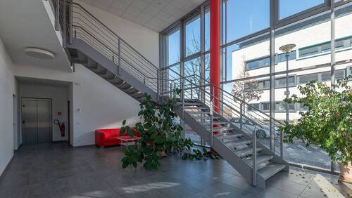 Treppenhaus - Büro in Berlin zur Miete